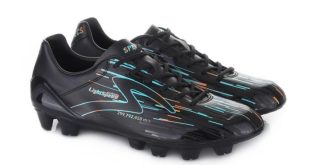 Update Daftar Harga Sepatu Bola Specs Terbaru
