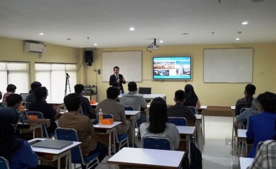 Gencarkan Program Internasionalisasi, UPER dan MMU Gelar Sharing Session