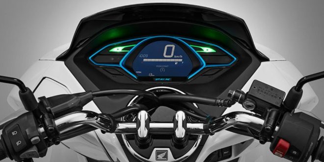Mudahnya Mengatur Jam di Motor Honda PCX 160, Langkah Langkah yang Harus Kamu Ketahui